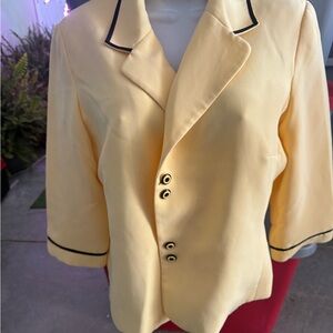 Studio I Yellow Blazer with Black Trim p44